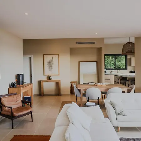 Marina Di Porto-vecchio ポルトヴェッキオ